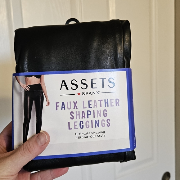 Spanx (Asset) Faux Leather Shaping Leggings - Picture 5 of 8